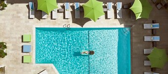 Sunset Marquis