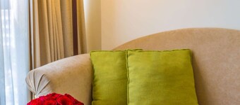 Discovery Suites