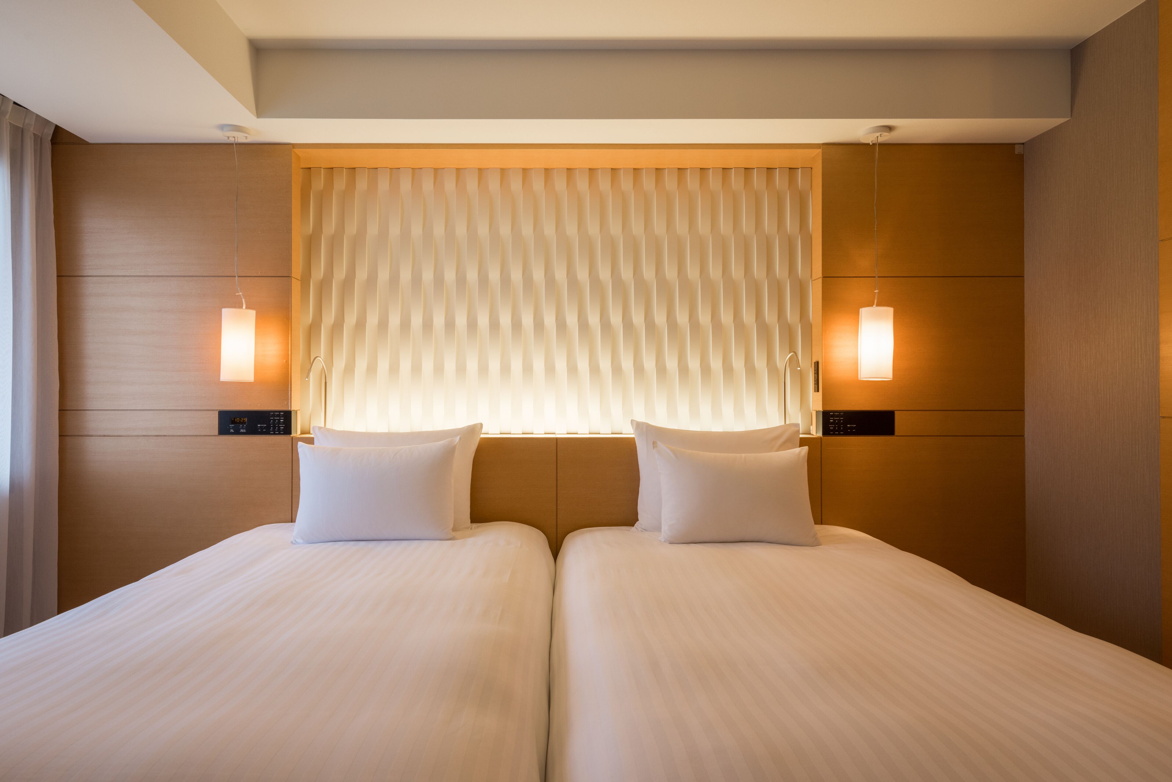 Luxury Twin Room, Non Smoking | Minibar, in-room safe, desk, blackout drapes