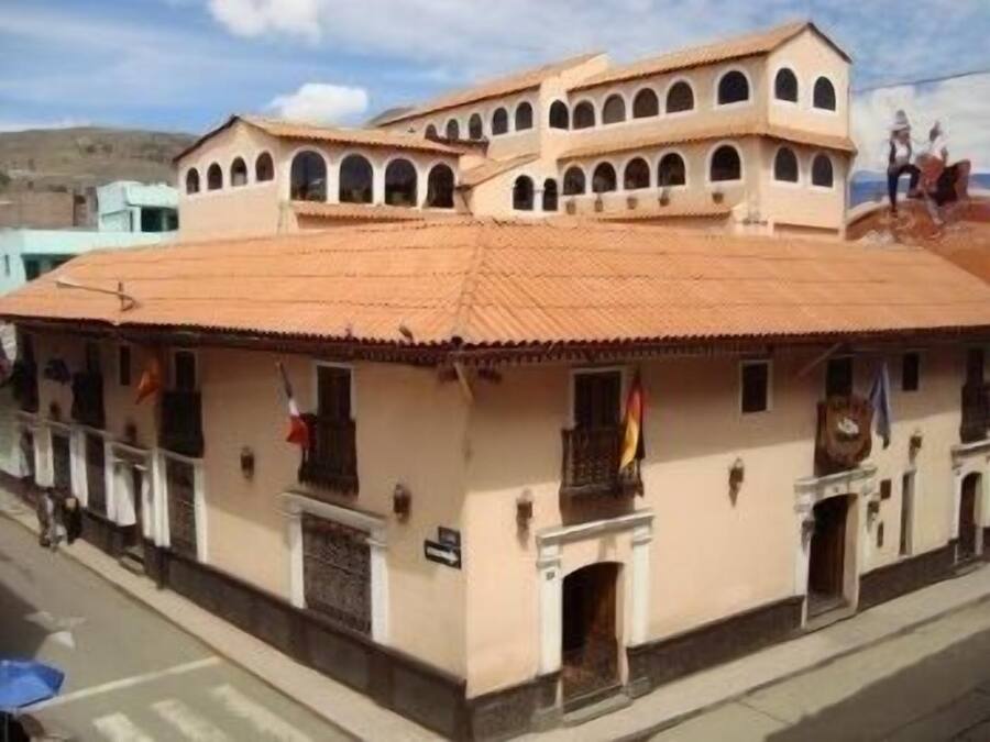 Fachada da propriedade