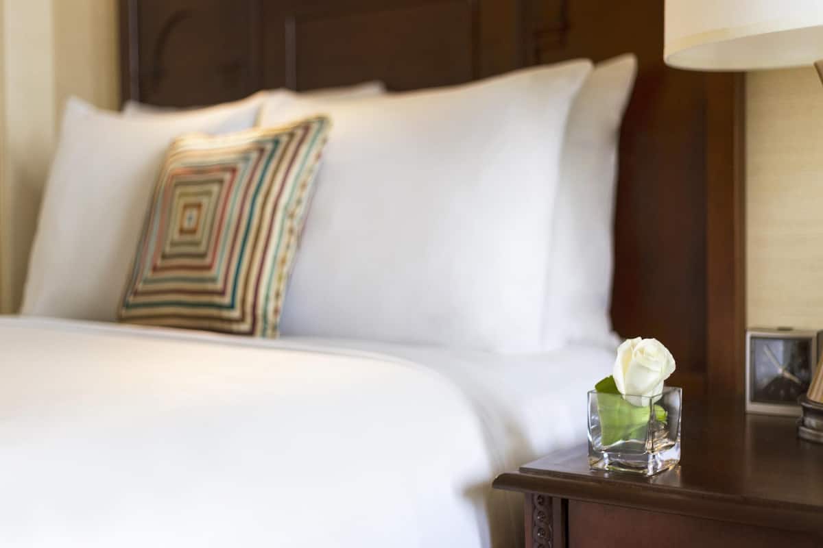 ๋ฃธ, ํธ์ฌ์ด์ฆ์นจ๋ 1๊ฐ, ๊ธ์ฐ (Fairmont Room) | ์ ์๊ทน์ฑ ์นจ๊ตฌ, ํ๋ก์ฐํ ์นจ๋, ๋ฏธ๋๋ฐ, ๊ฐ์ค ๋ด ๊ธ๊ณ