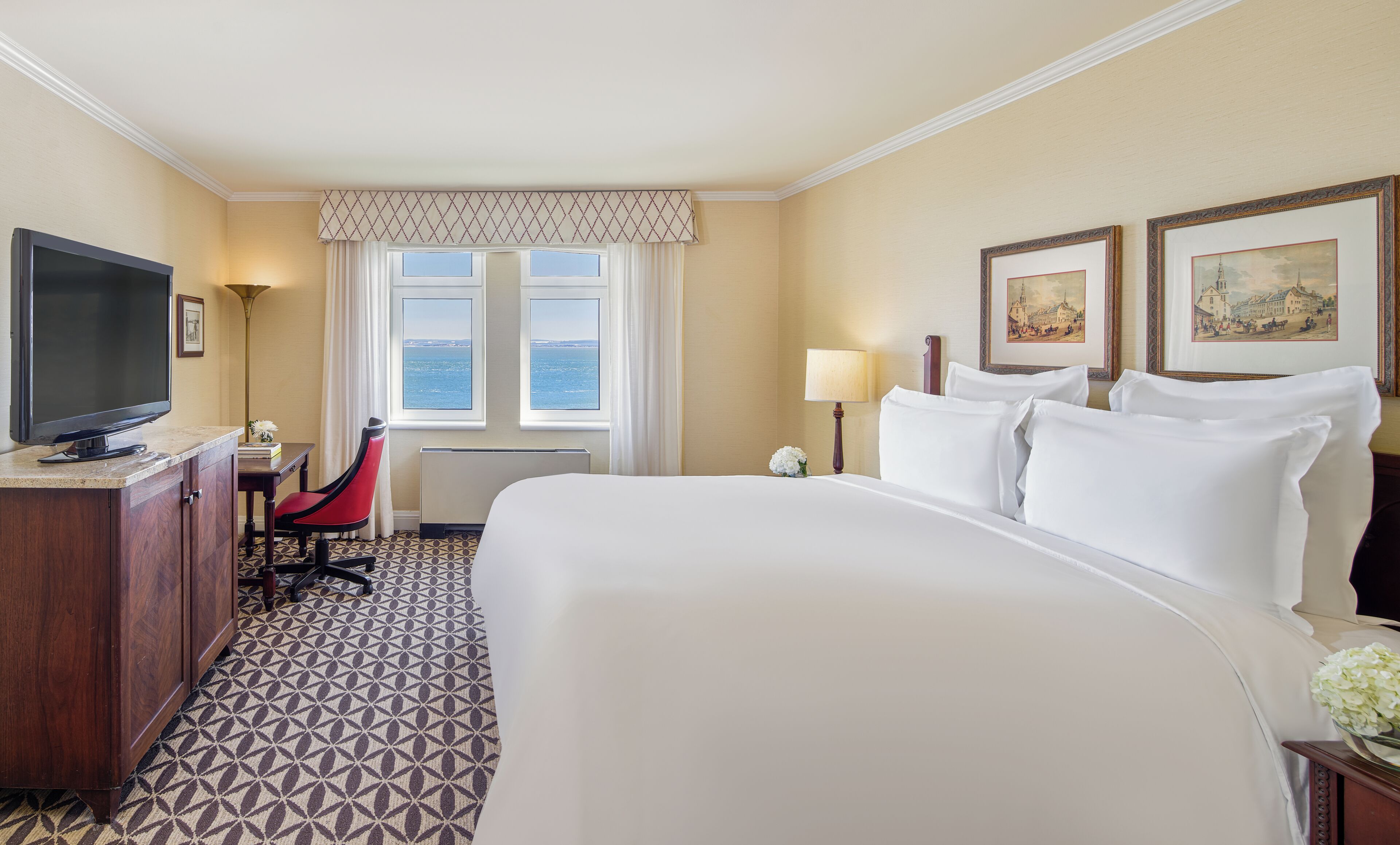 Zimmer, 1 King-Bett, Flussblick