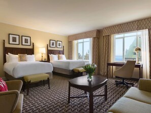 Deluxe Double Room, Multiple Beds, Non Smoking | Hypo-allergenic bedding, pillowtop beds, minibar, in-room safe