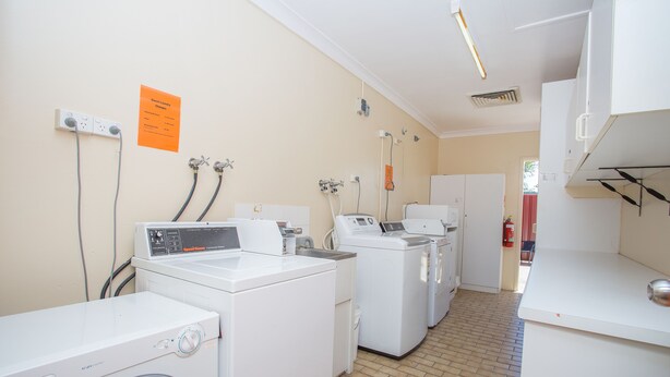 Ruang laundry
