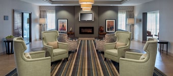 Hampton Inn Boston - Logan Airport
