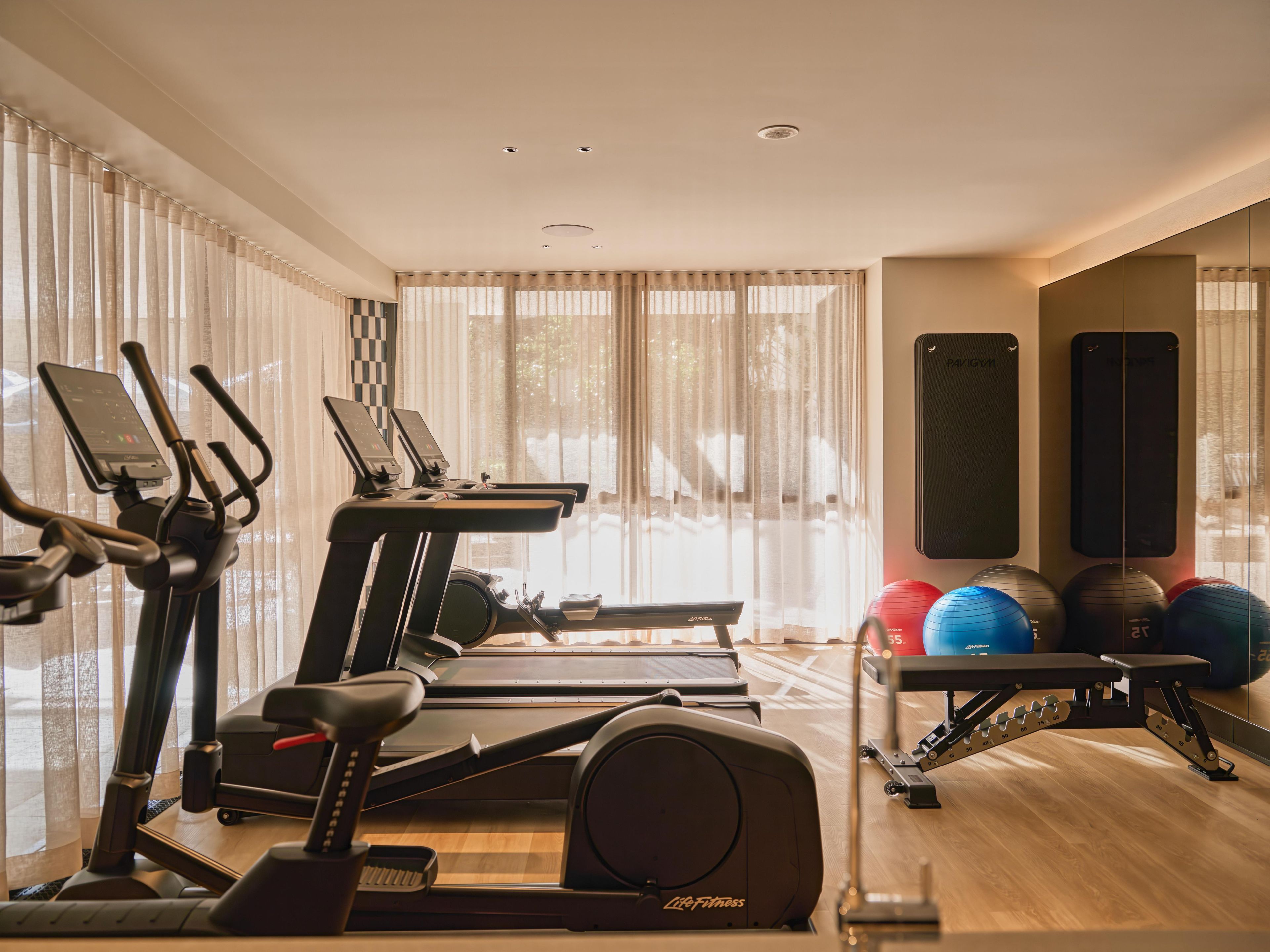 健身设施