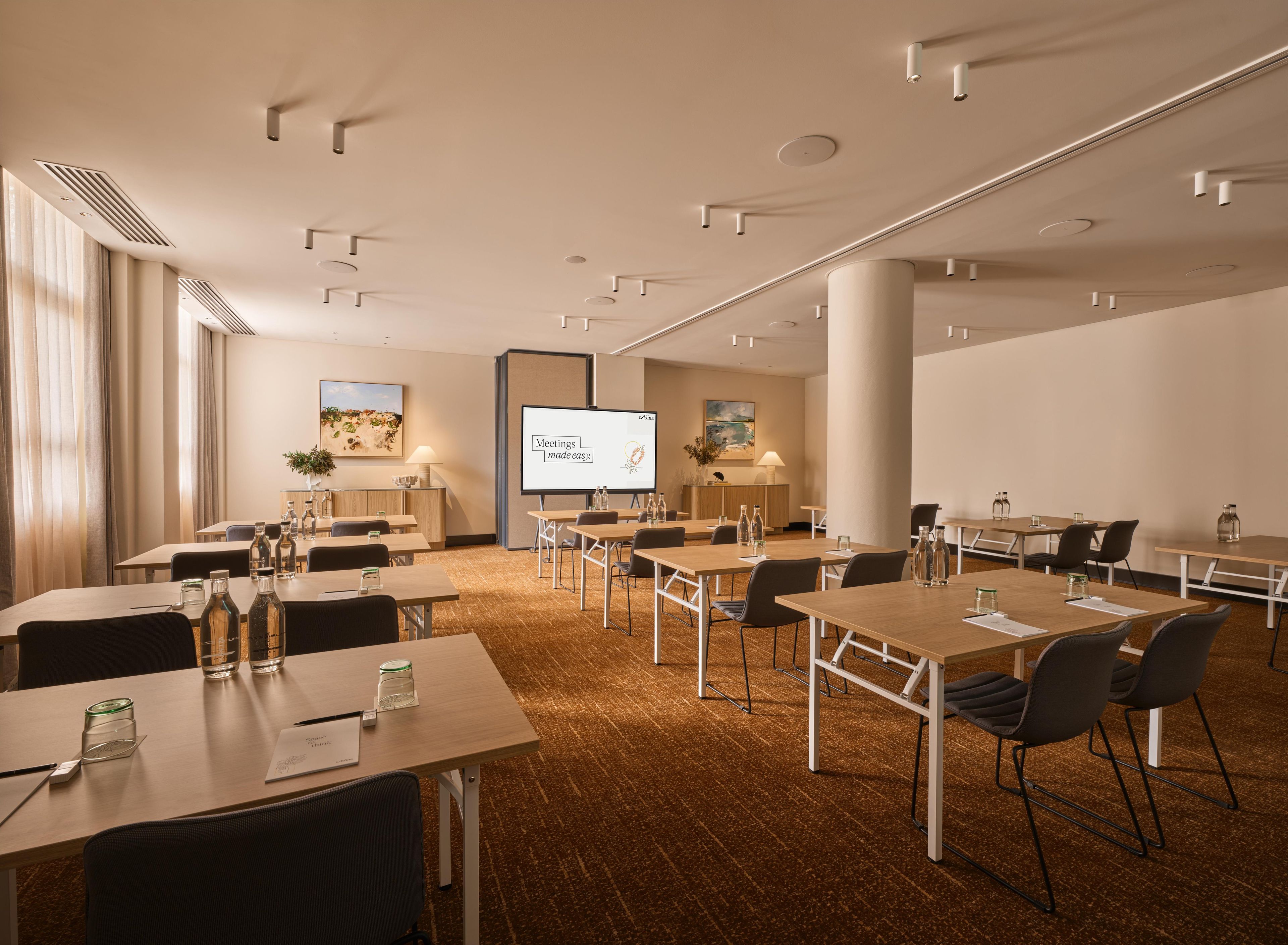Meeting facility