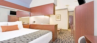 Microtel Inn & Suites by Wyndham Urbandale/Des Moines
