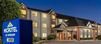 Microtel Inn & Suites by Wyndham Tifton