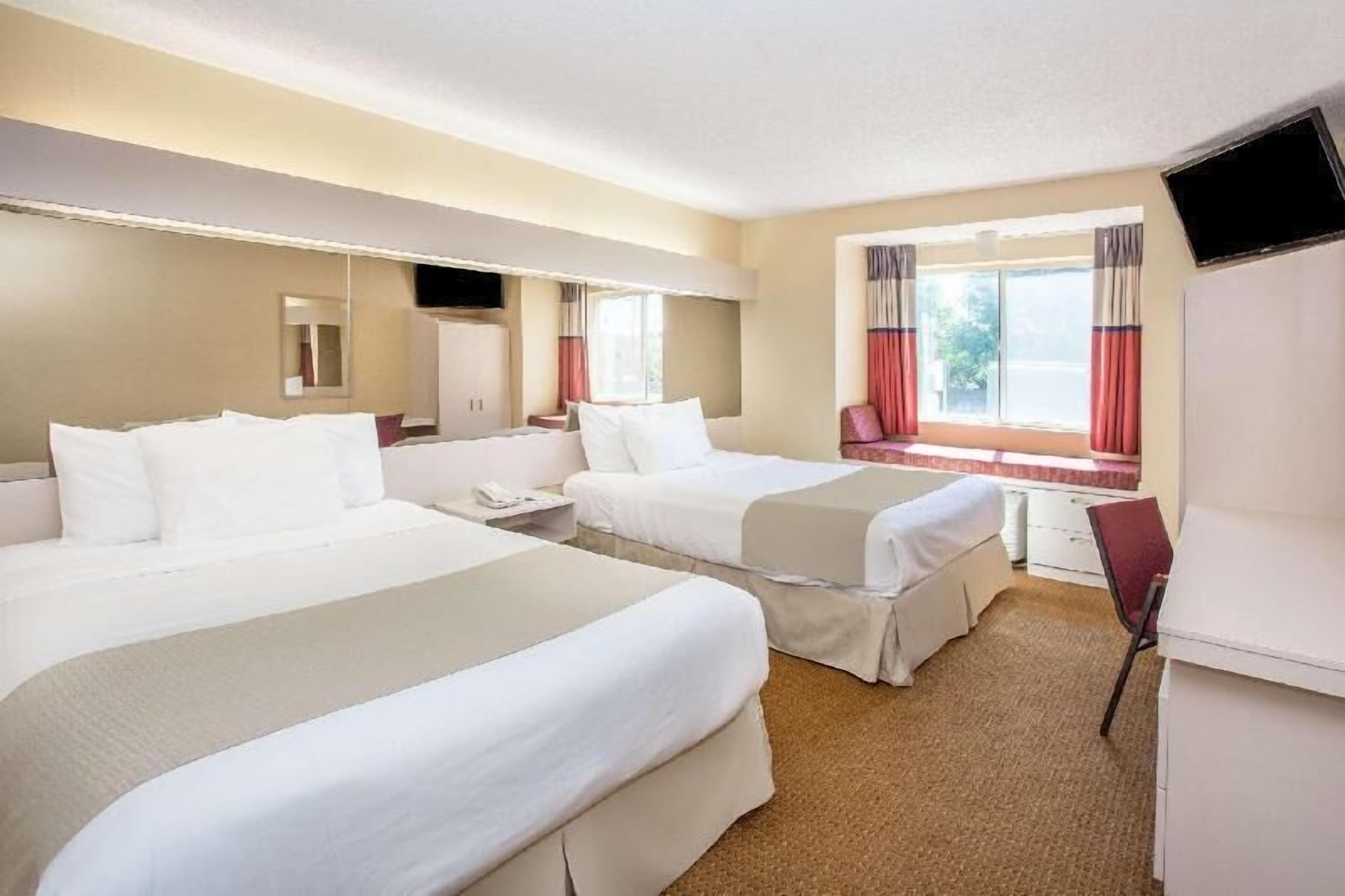 In-room safe, desk, iron/ironing board, free WiFi