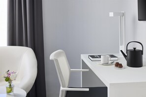 1 bedroom, minibar, in-room safe, desk