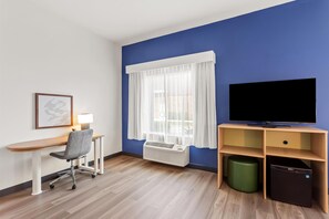Room, 1 King Bed with Sofa bed, Accessible, Bathtub | Premium bedding, desk, blackout drapes, iron/ironing board