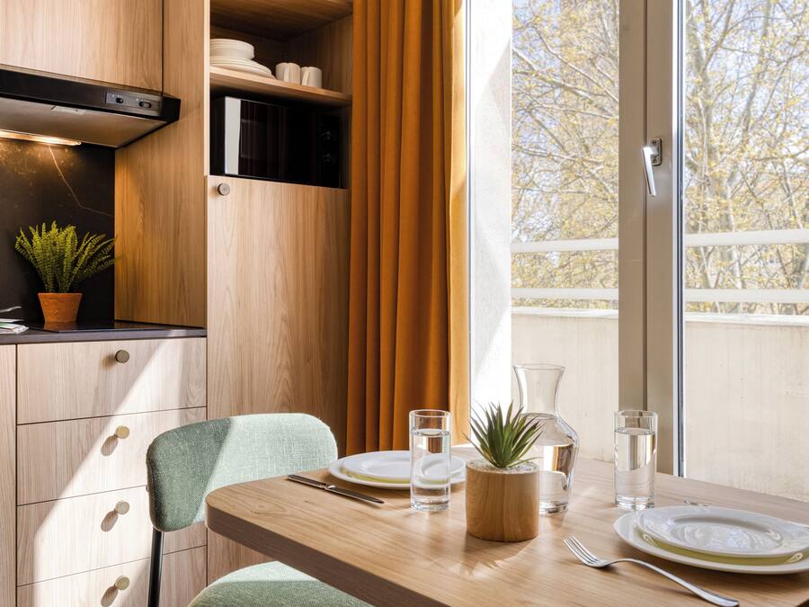 Apartment, 1 Bedroom | Private kitchen | Fridge, microwave, stovetop, dishwasher