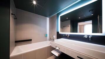 Executive suite, 1 queensize bed met slaapbank