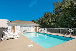 Seasonal outdoor pool