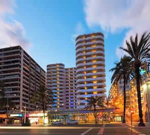 Building design - Hotel Palma Bellver Affiliated by Meliá (Palma de Mallorca)
