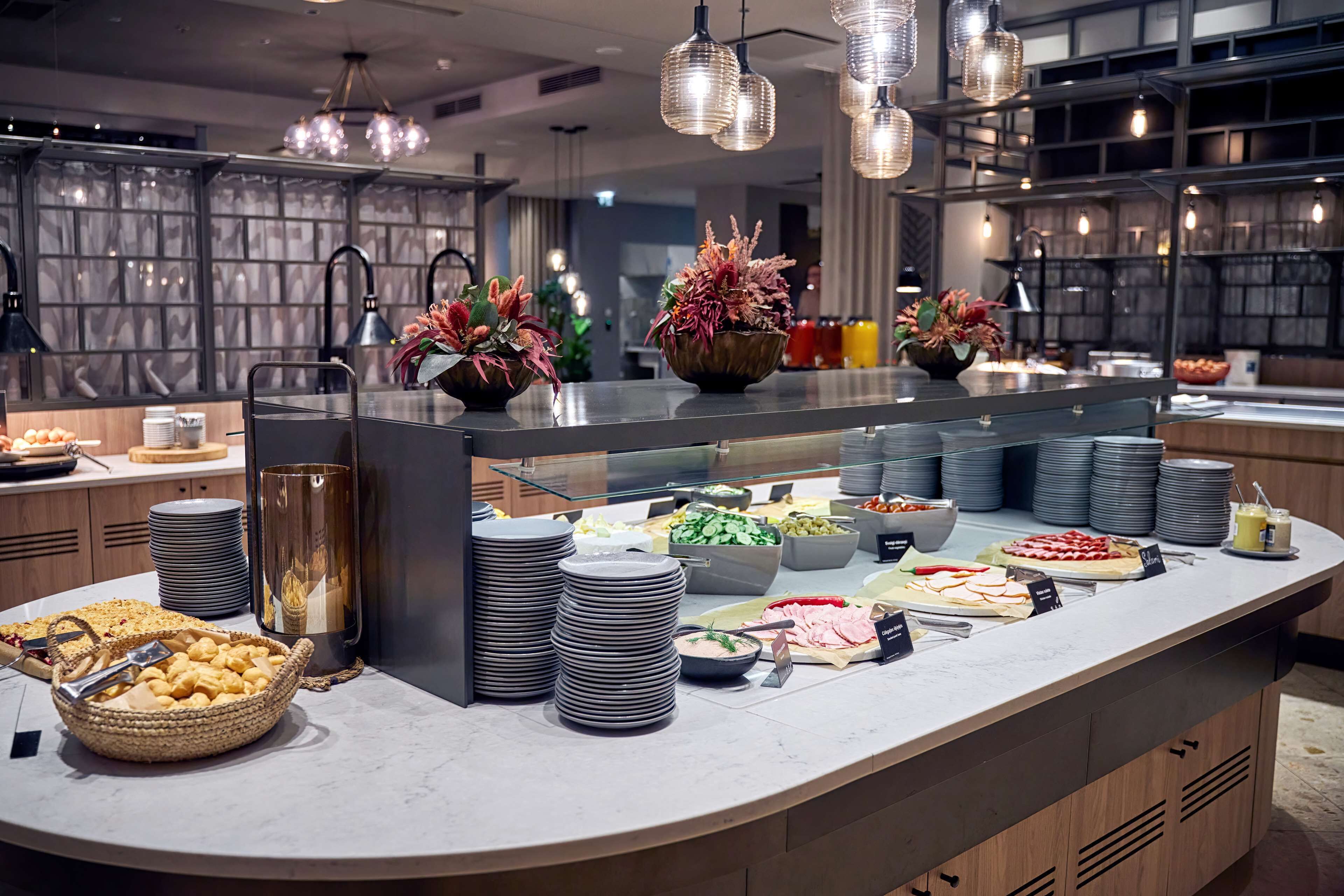 daily buffet breakfast (eur 22 per person)