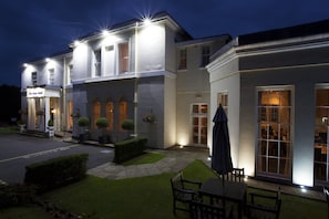 Front of property - Chase Hotel (Ross-on-Wye)
