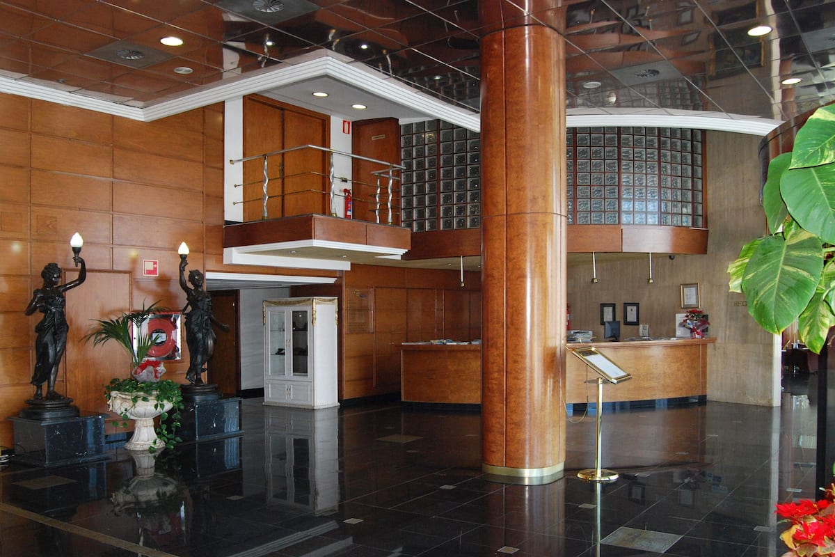 lobby