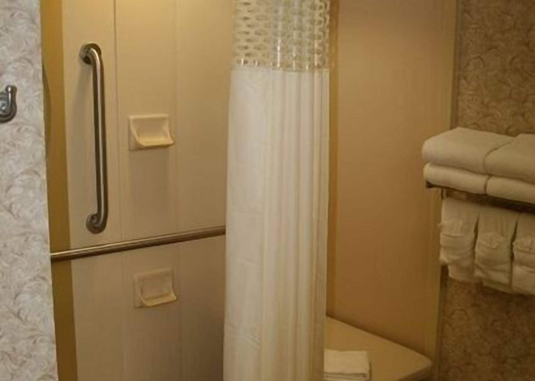 Bathroom | Free toiletries, hair dryer, towels