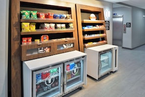 Snack bar - Hampton Inn Laplace (LaPlace)