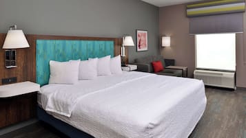 Standard Room | Living area