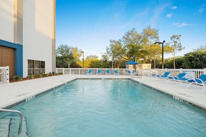 Outdoor pool, open 8:00 AM to 8:00 PM, pool umbrellas, pool loungers