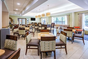 Restaurant - Hampton Inn Wilmington-Medical Park (Wilmington)