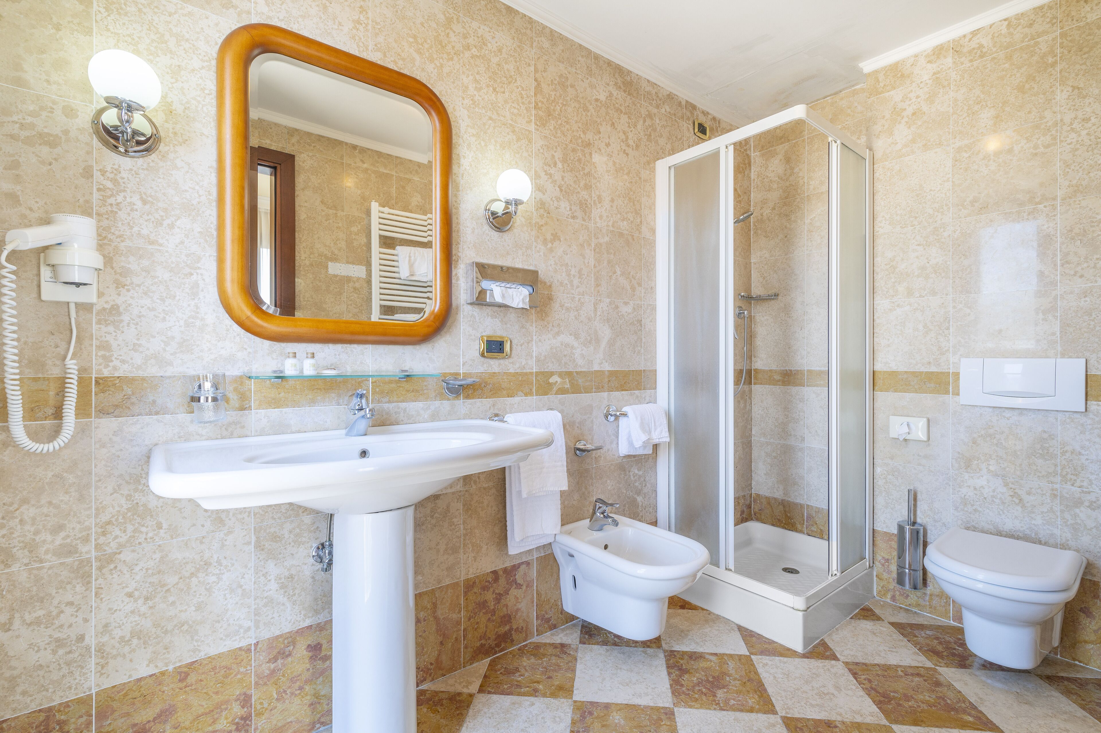 classic double room (partial  view) | bathroom | shower, rainfall showerhead, free toiletries, hair dryer