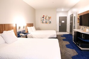 Premium bedding, in-room safe, desk, laptop workspace - Microtel Inn & Suites by Wyndham Charlotte/Northlake (Charlotte)
