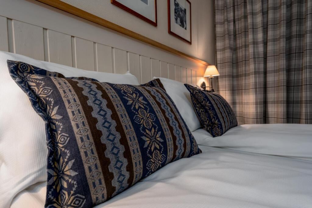 pillow-top beds, blackout curtains, cots/infant beds, rollaway beds