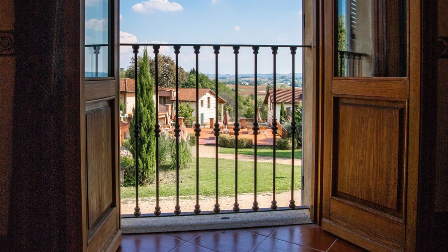 Ariotto Village