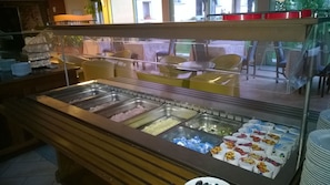 Snack bar