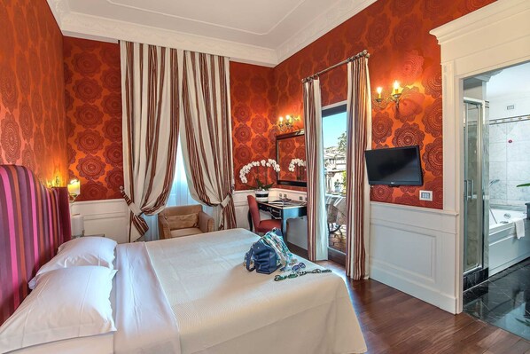 Suite (Penthouse) | Ropa de cama de alta calidad y minibar 