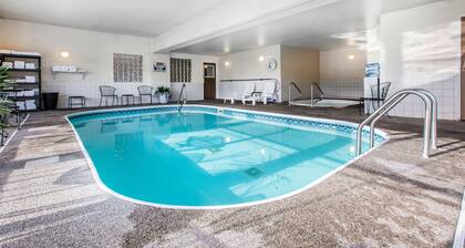 Quality Inn & Suites Silverthorne - Copper Mountain