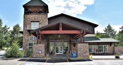 Quality Inn & Suites Silverthorne - Copper Mountain