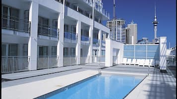 Outdoor pool, pool loungers