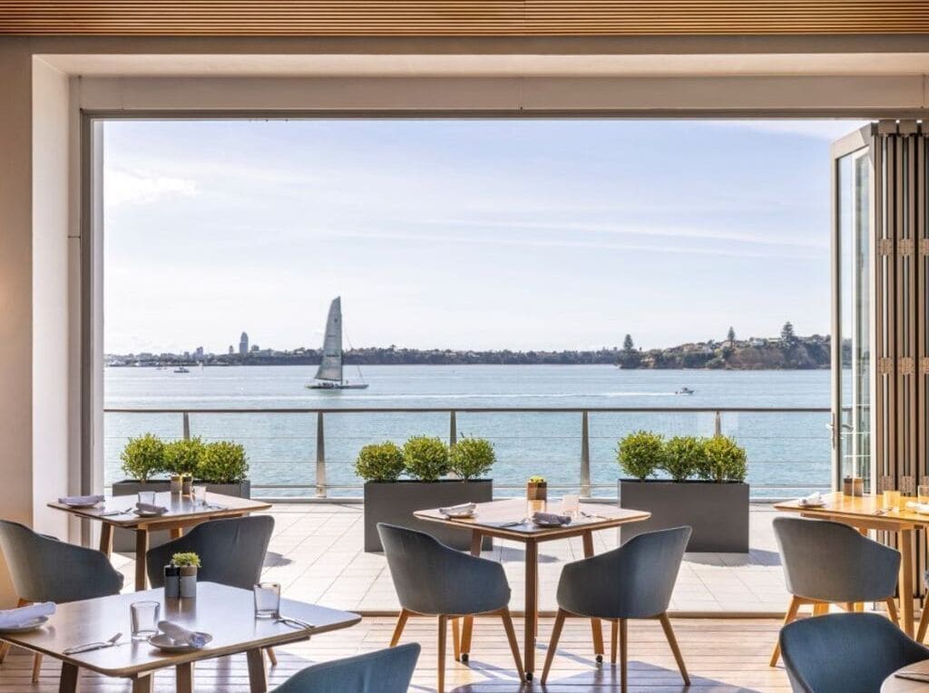 Breakfast, lunch, dinner served; ocean views