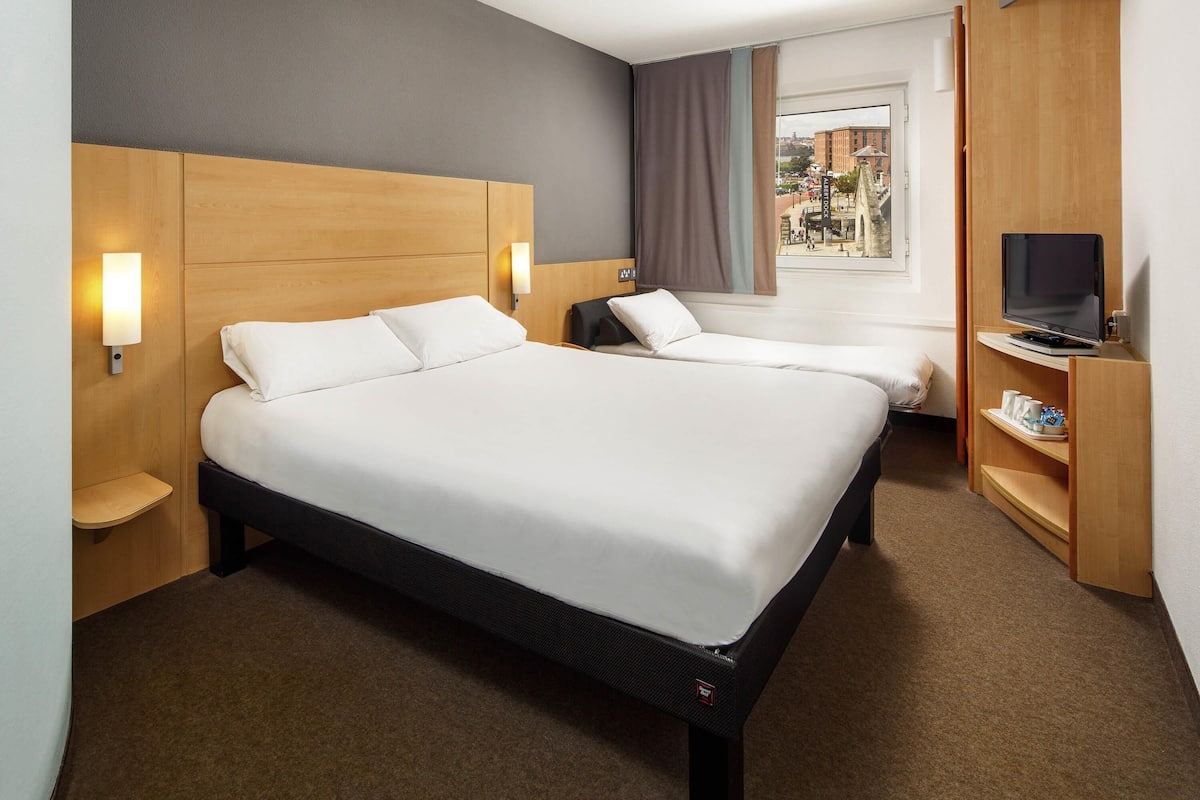Desk, iron/ironing board, free cots/infant beds, free WiFi