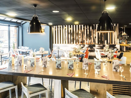 Extérieur. Ibis Liverpool Centre Albert Dock – Liverpool One