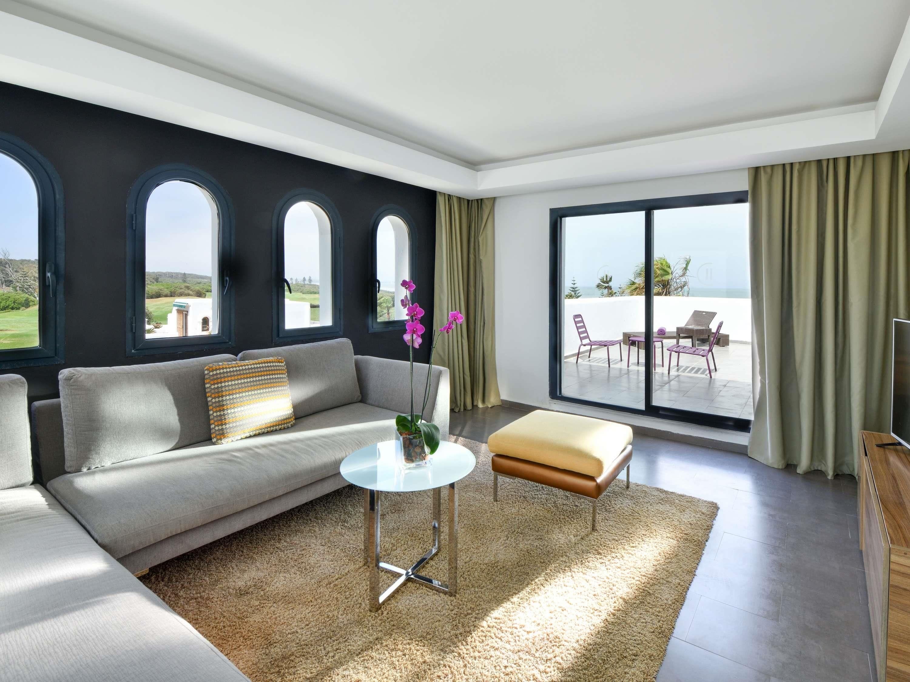 Exclusive-suite - 1 kingsize-seng - havudsigt | Egyptiske bomuldslagner, premium-sengetøj, senge med topmadrasser