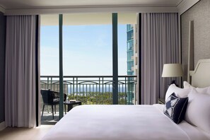 1 bedroom, Frette Italian sheets, premium bedding, down comforters