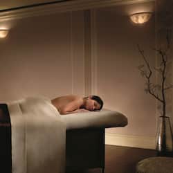 Couples treatment rooms, sauna, steam room, body treatments