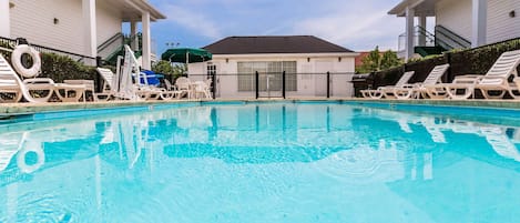 Seasonal outdoor pool