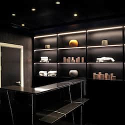Sauna, bilik wap, rawatan badan, urutan Sweden, balut badan
