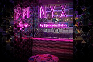 Bar (on property) - NYX Hotel London Holborn by Leonardo Hotels (London)