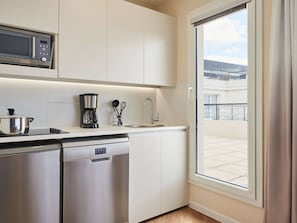 Coffres-forts dans les chambres, bureau, chambres insonorisées