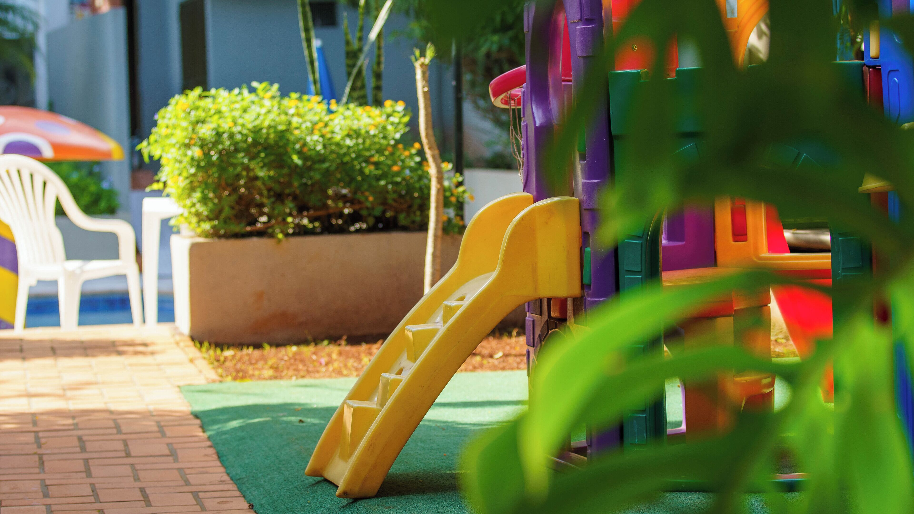 children’s play area – outdoor