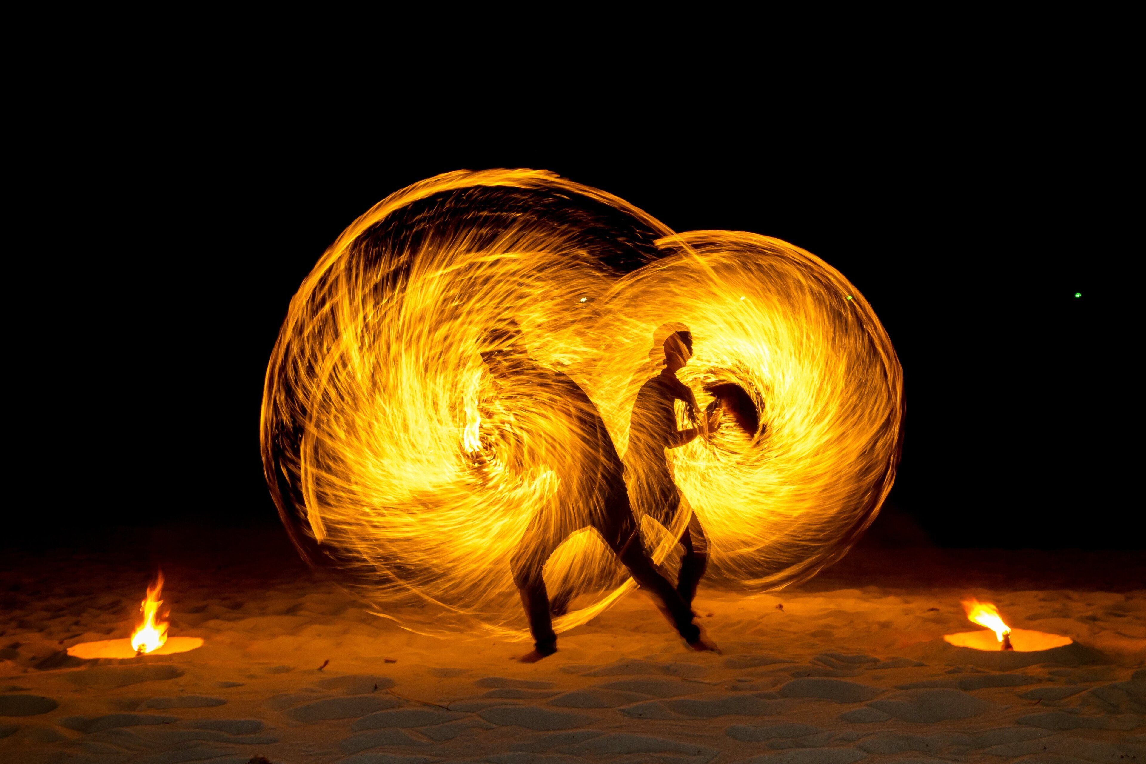 lunch and dinner served