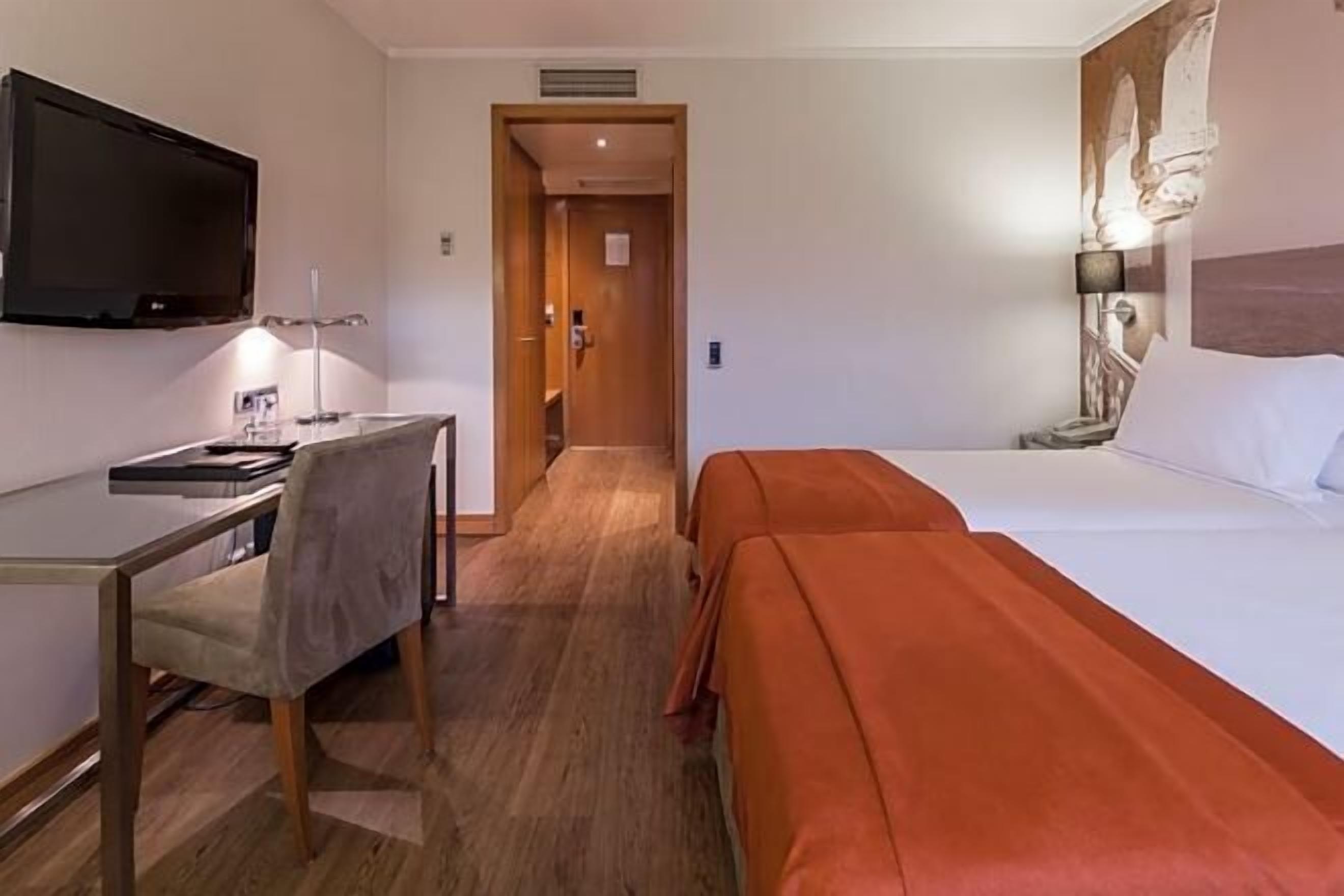 Matelas Select Comfort, minibar, coffres-forts dans les chambres, bureau